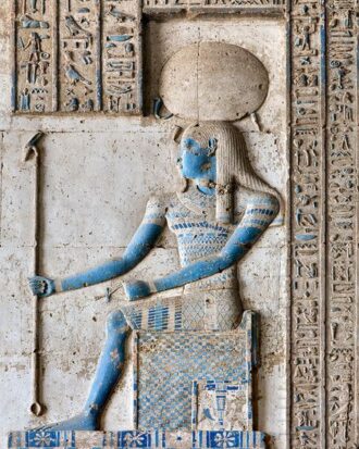 Dendera tour from Luxor