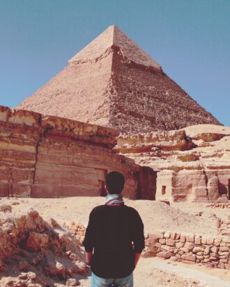 Giza Pyramids & the Egyptian Museum from Sokhna 4 Giza Pyramids & the Egyptian Museum from Sokhna