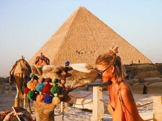 Cairo tour from Sharm el Sheikh by Plane 2 The Giza Pyramids tour from Sharm el Sheikh