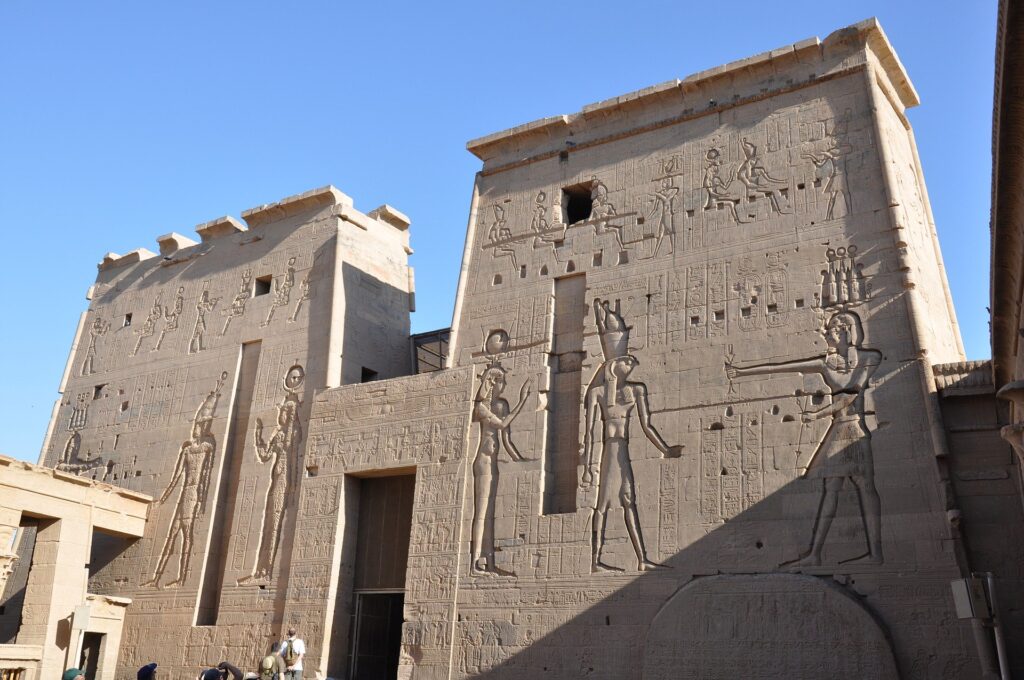 Visit 9 Places And Live like a local in Aswan 17 Live like a local in Aswan
