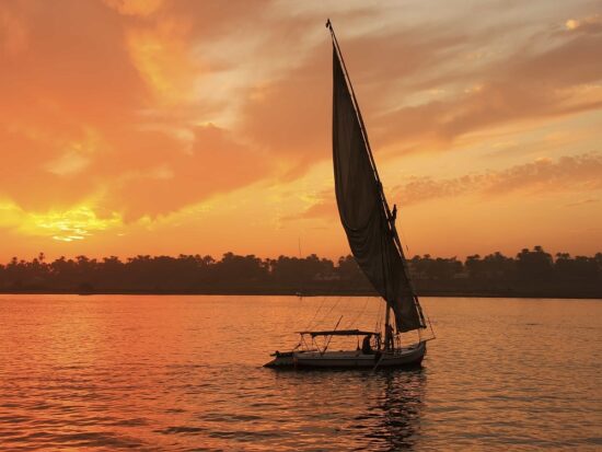 Cairo 02 Days tour from Hurghada by bus 4 Felucca ride tour
