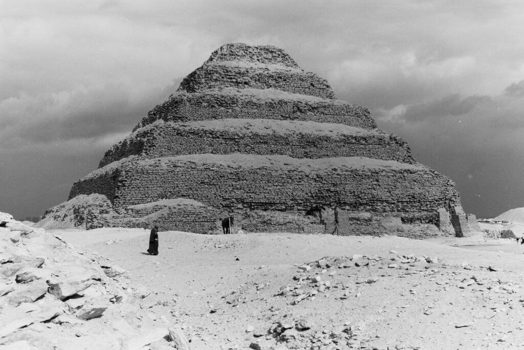 Saqqara tours