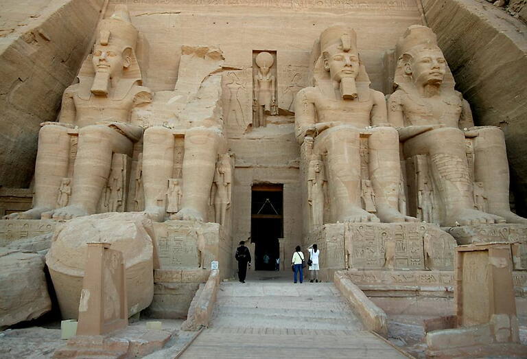 Transfer to Abu Simbel